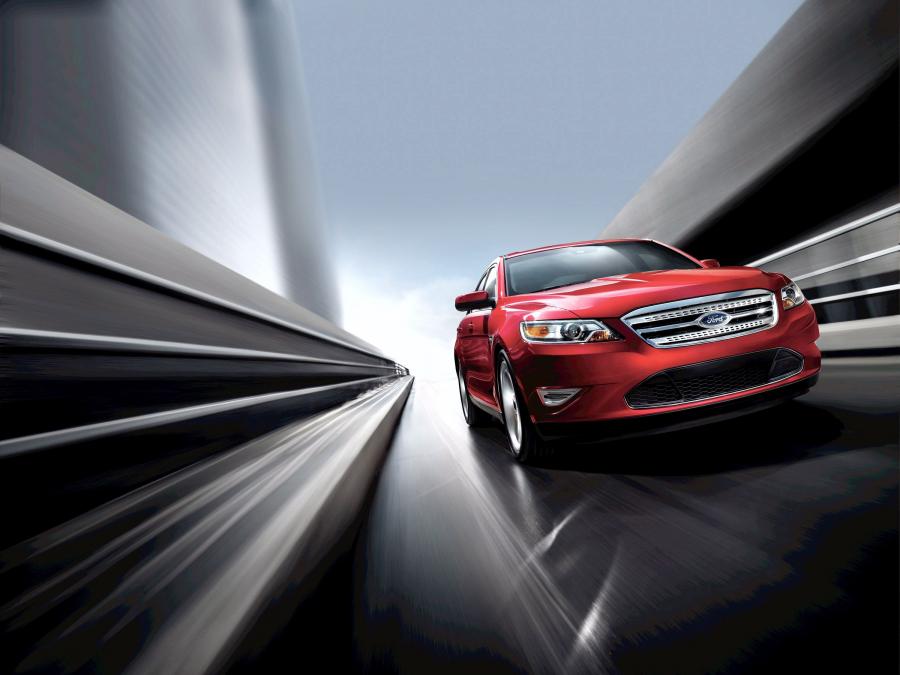  Ford Taurus SHO 2010 года  (фото 155 из 248)
